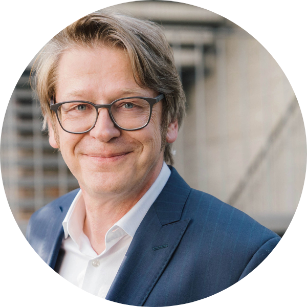 Matthias_Kremin_round.png