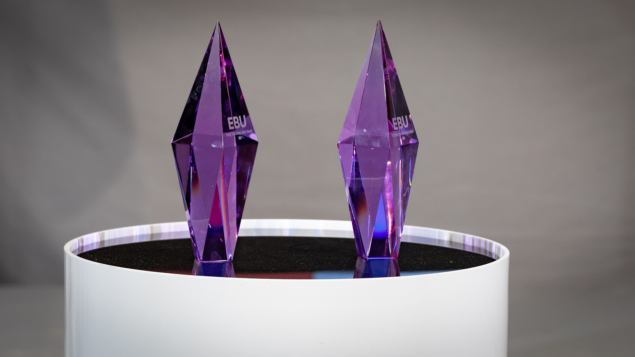 T&I_Awards_scuptures_2022.jpg